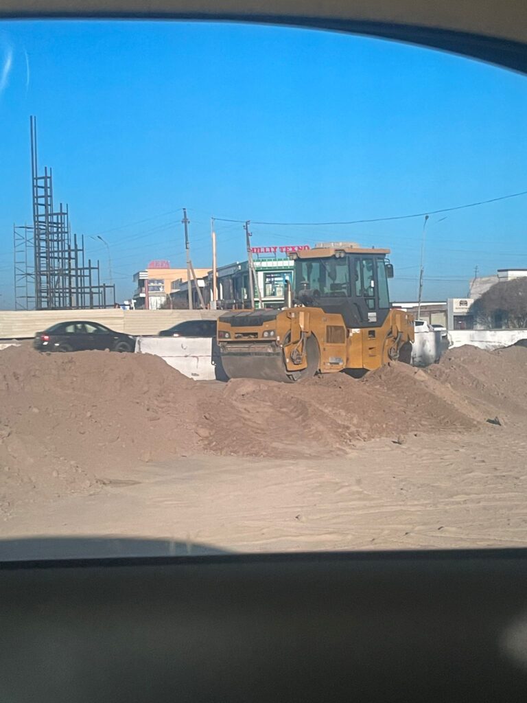 A construction block I encountered whilst taking a taxi to the Shavat/Dashoguz border.
