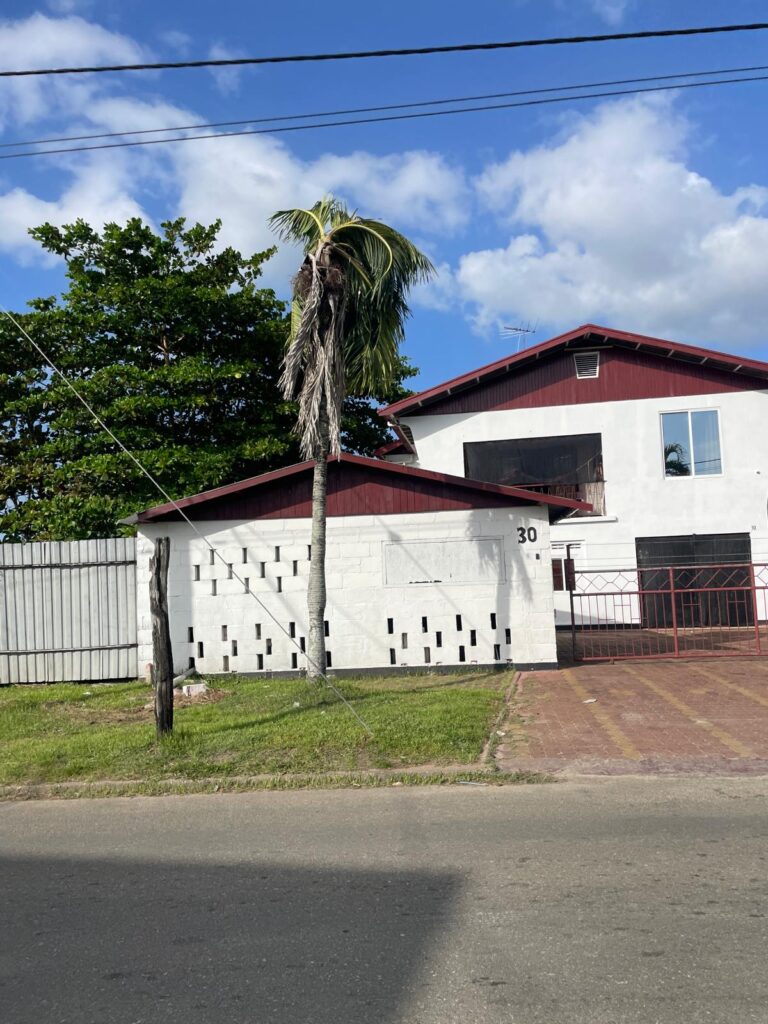 Hofste Appartamenten in Paramaribo, Suriname.