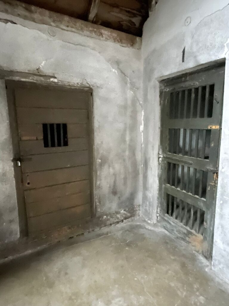 Crveni Krst prison cells