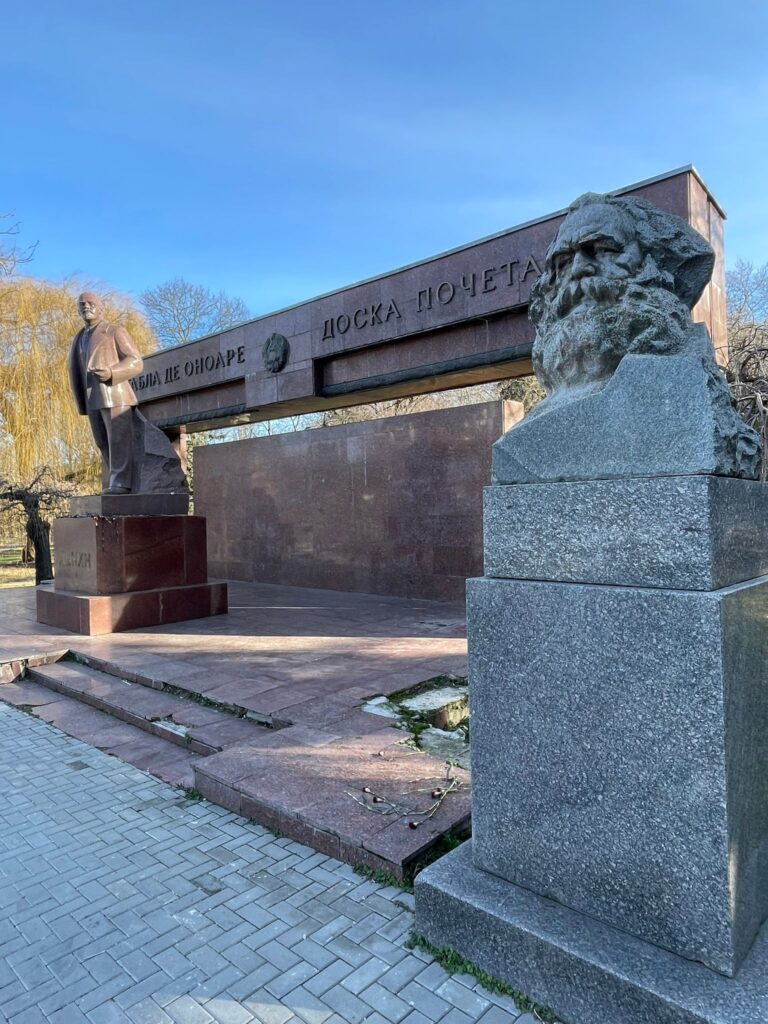 Chisinau's Lenin and Marx statues