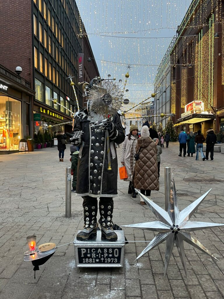 A Helsinki street performer