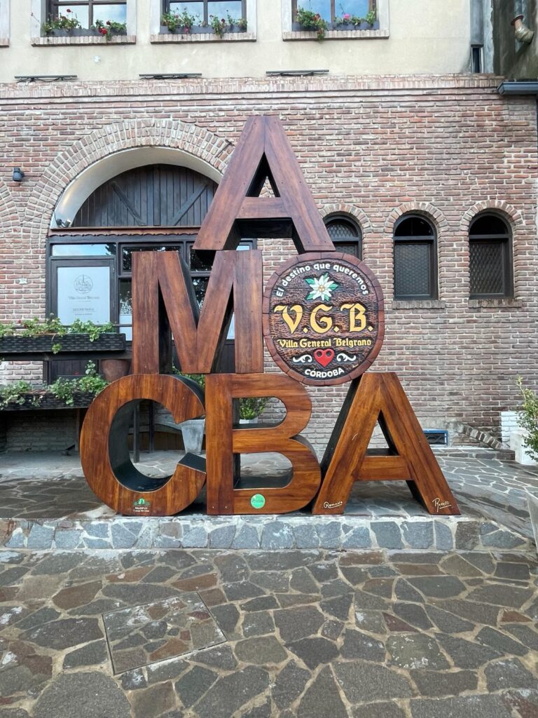 An A MO CBA ("Amo Cordoba", English: "I love Cordoba") sign in Villa General Belgrano
