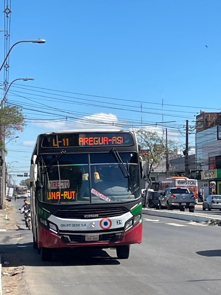 An image of the L-11 bus in Asuncion, Paraguay which is heading to Aregua